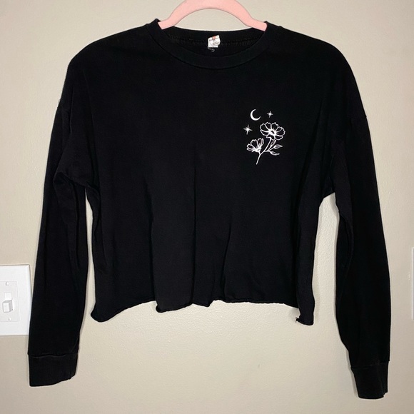 Whimsygoth Fairygrunge Black White Celestial Sun Moon Print Cropped Long Sleeve - Picture 2 of 8